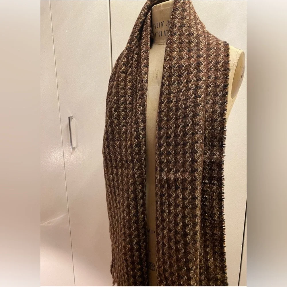 Geoffrey Beene Lambswool Scarf